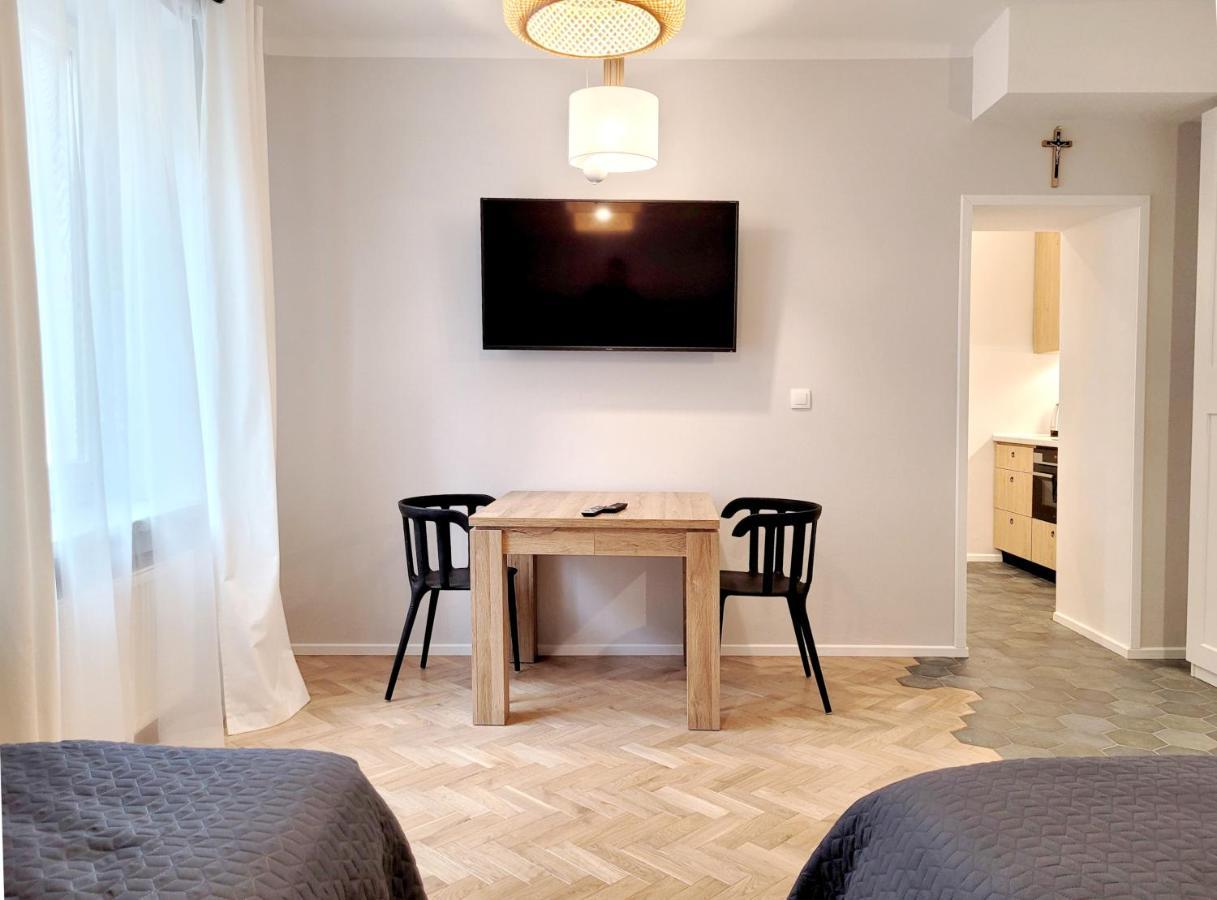 Kana - Stylish Apartment In Krakow Pomorska - Close, Wifi, Smart Tv Dış mekan fotoğraf