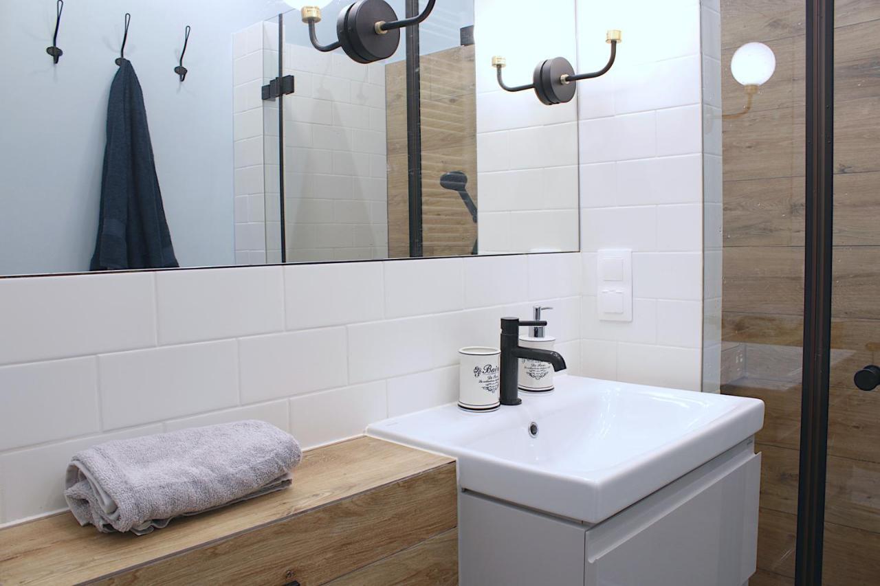Kana - Stylish Apartment In Krakow Pomorska - Close, Wifi, Smart Tv Dış mekan fotoğraf