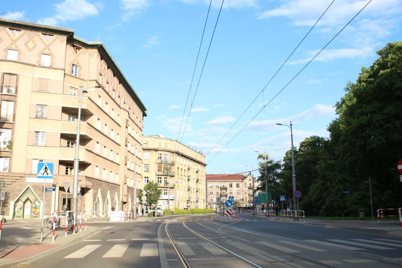 Kana - Stylish Apartment In Krakow Pomorska - Close, Wifi, Smart Tv Dış mekan fotoğraf